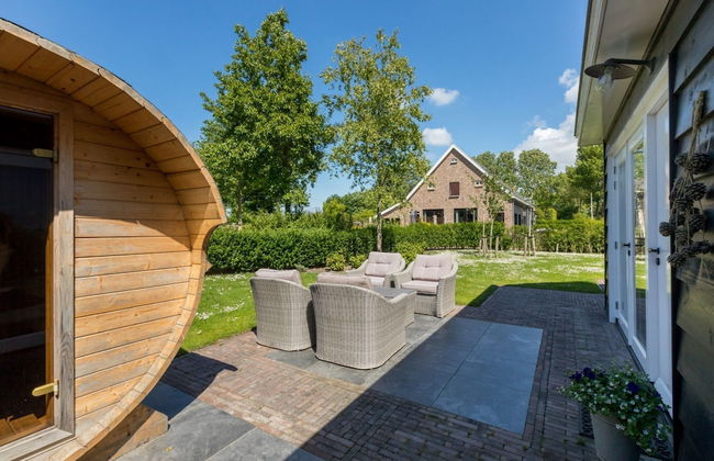Family House With an Ideal Location, Private Terrace, Garden and Sauna - Foto 65
