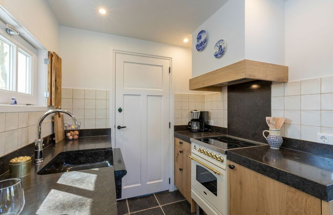 Family House With an Ideal Location, Private Terrace, Garden and Sauna - Foto 40