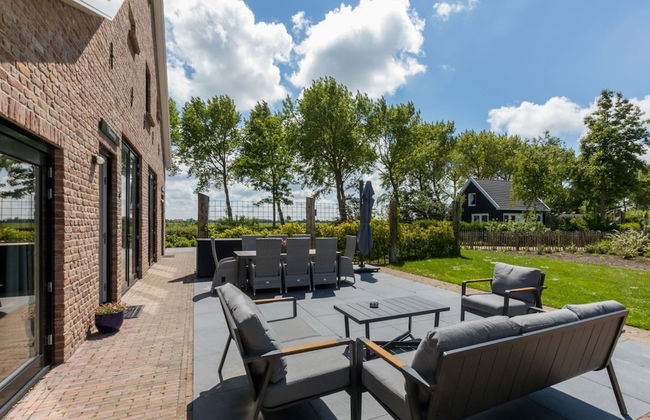 Family House With an Ideal Location, Private Terrace, Garden and Sauna - Foto 56