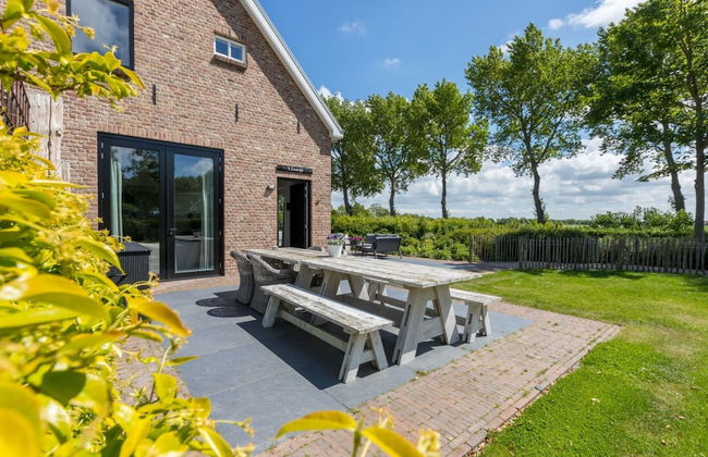 Family House With an Ideal Location, Private Terrace, Garden and Sauna - Foto 67