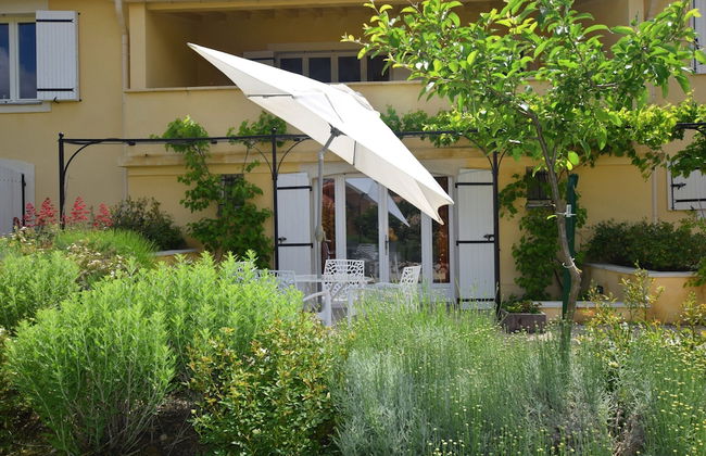 Apartment in Montbrun-les-bains Near Forest - Foto 42