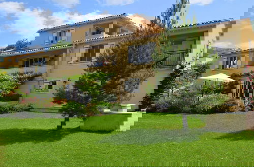 Foto 50 - Apartment in Montbrun-les-bains Near Forest