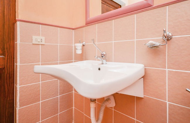 Modern Holiday Home in Monte Santa Maria Tiberina - Photo 34