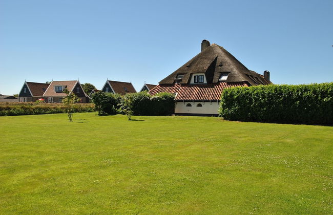 Lovely Holiday Home in Texel Near Sea - Foto 52
