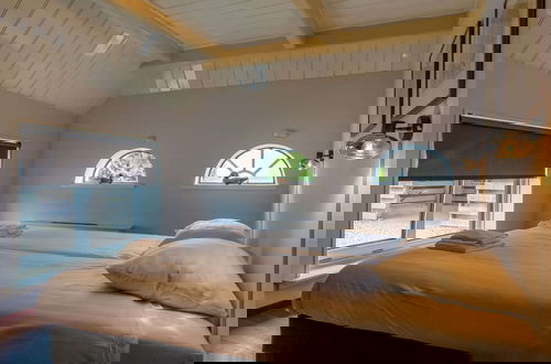 Photo 14 - Lovely Holiday Home in Texel Near Sea