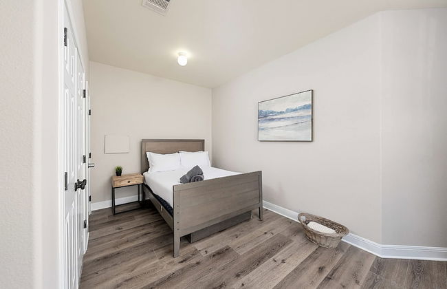 Upstay - East Austin Family Home - 5min From DT - Foto 35