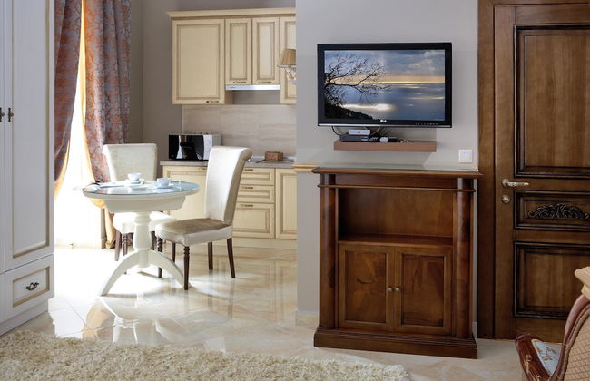 Theatre Boutique Aparthotel - Photo 75