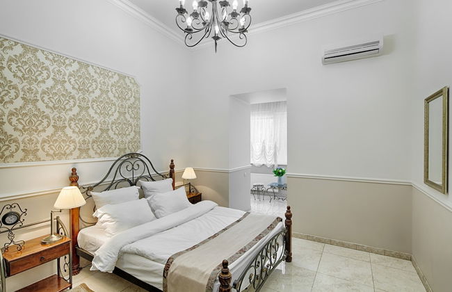 Theatre Boutique Aparthotel - Photo 44