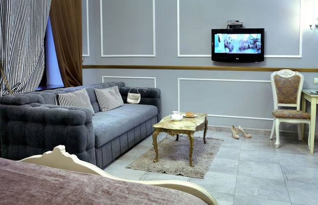 Theatre Boutique Aparthotel - Photo 69