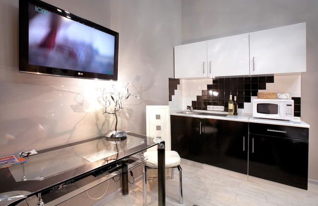 Theatre Boutique Aparthotel - Photo 77