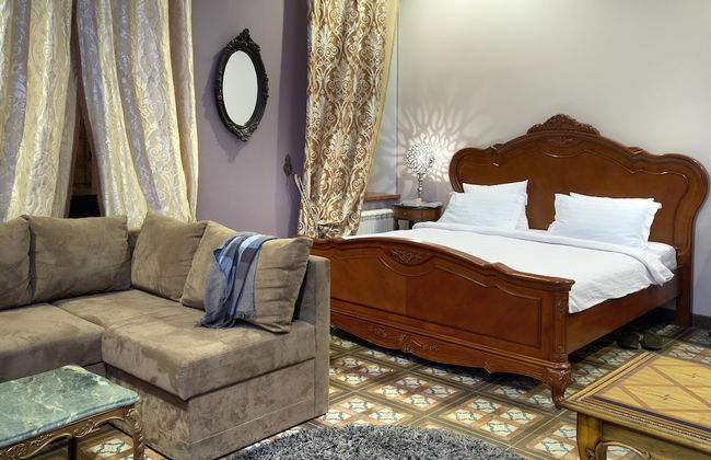 Theatre Boutique Aparthotel - Photo 78