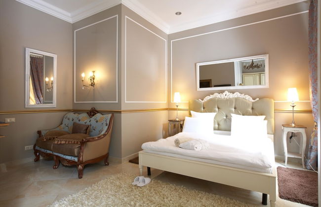 Theatre Boutique Aparthotel - Photo 6