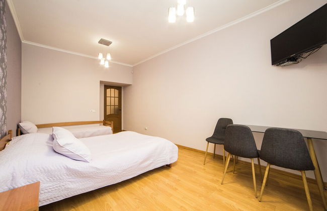 Apartments Knyazhy Lviv - Photo 10