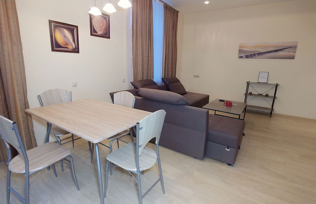 Kyiv Apartments - Photo 57