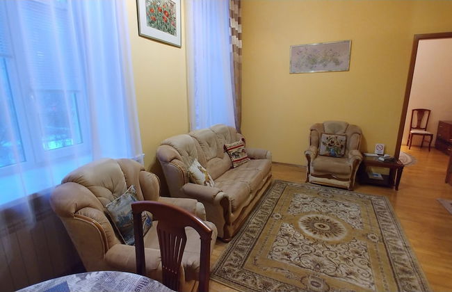 Kyiv Apartments - Photo 24