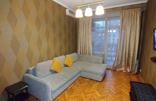 Kyiv Apartments - Photo 38