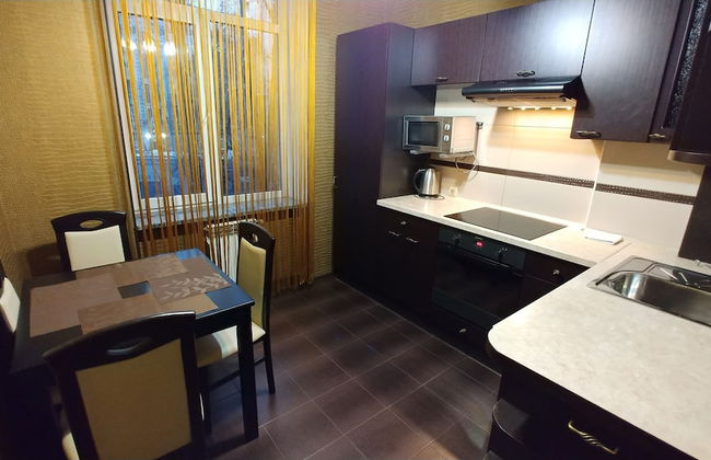 Kyiv Apartments - Photo 40