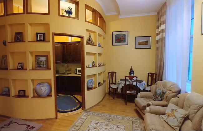 Kyiv Apartments - Photo 15