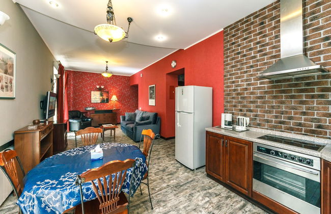 Kyiv Apartments - Photo 4