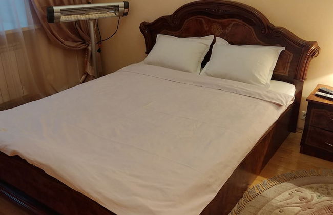 Kyiv Apartments - Photo 23