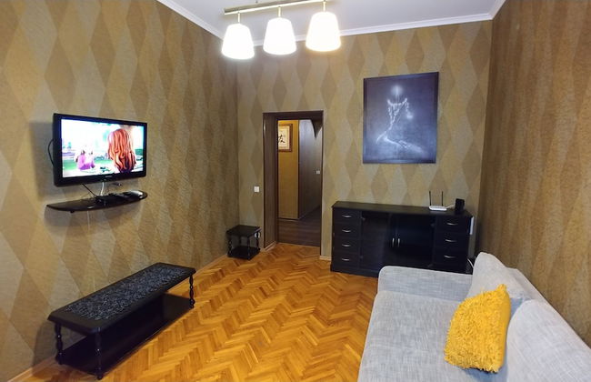 Kyiv Apartments - Photo 42
