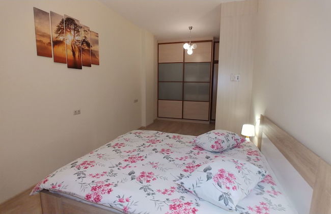 Kyiv Apartments - Photo 62