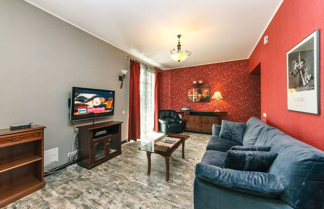 Kyiv Apartments - Photo 2