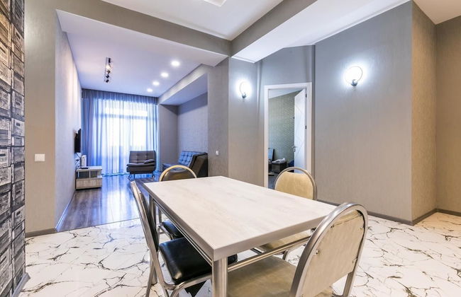 Apartment on Saakadze Square - Photo 10