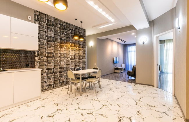 Apartment on Saakadze Square - Photo 12