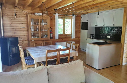 Foto 19 - Pleasant Detached Chalet With Sauna Near Durbuy