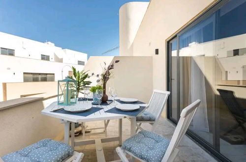 Photo 20 - Stylish 3bed Penthouse Close to the Blue Grotto