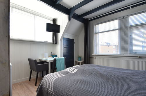 Photo 9 - Cozy Apartment in Bergen aan Zee near Beach