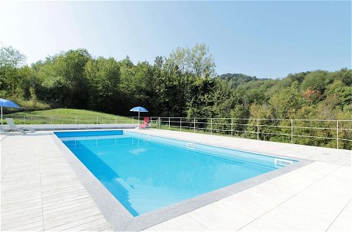 Foto 25 - Attractive Holiday Home in Brozolo With Private Pool