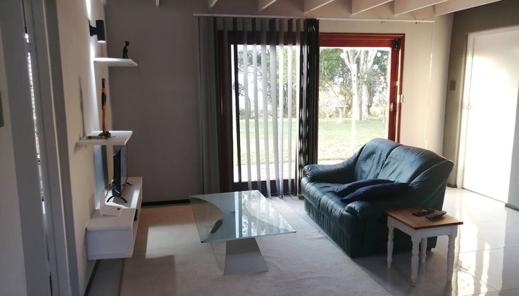 Foto 1 - Crest Farm - Self-catering 2-bedroom, Wi-fi, Views, Swiming Pool