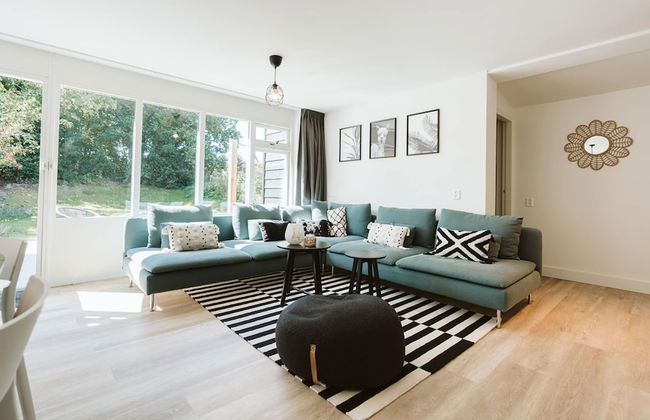 Modern Holiday Home With Spacious Garden and Terrace Suitable for 5 People - Foto 14
