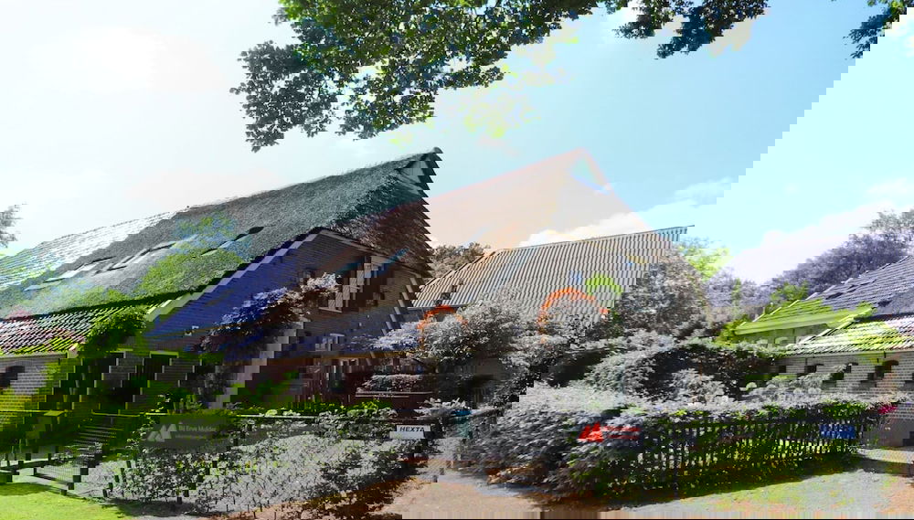 Primary image