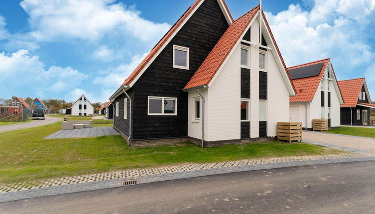 Photo 1 - Holiday Home Near Beach Gorishoek With Sauna and Bubble Bath