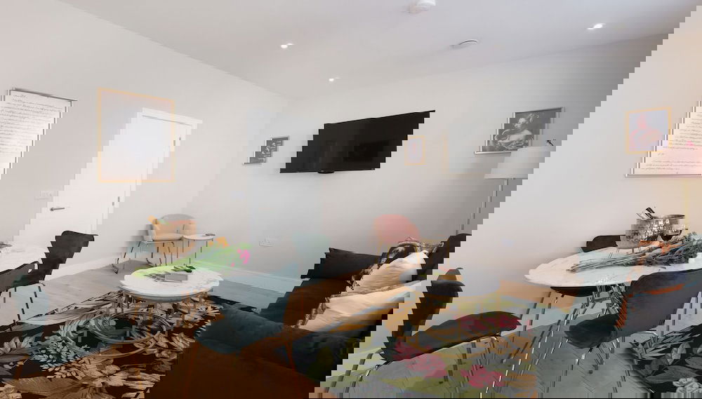 Primary image