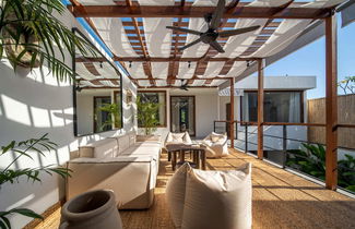 Photo 1 - 4BR Luxury Modern Contemporary Villa in Canggu