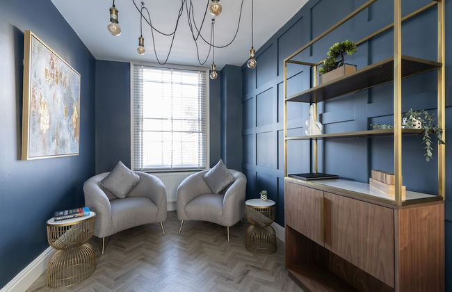 Elliot Oliver - Stunning 6 Bedroom Regency House With Parking - Foto 20