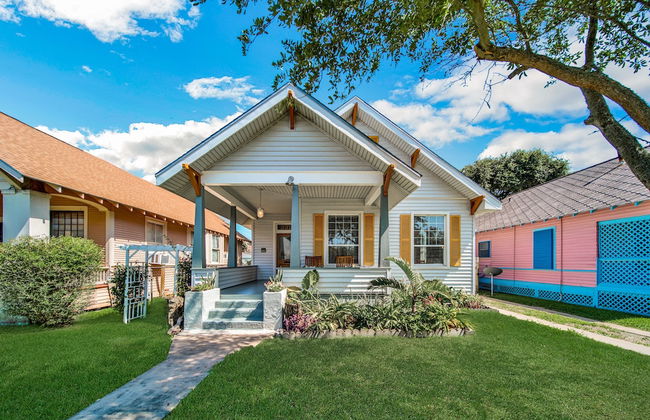 The Bikini Bungalow - Photo 27