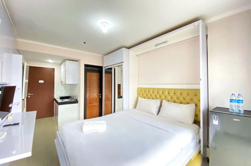 Photo 1 - Best Location Studio Room At Gateway Pasteur Apartment