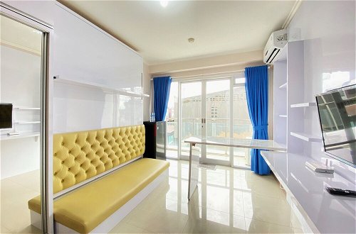 Photo 12 - Best Location Studio Room At Gateway Pasteur Apartment