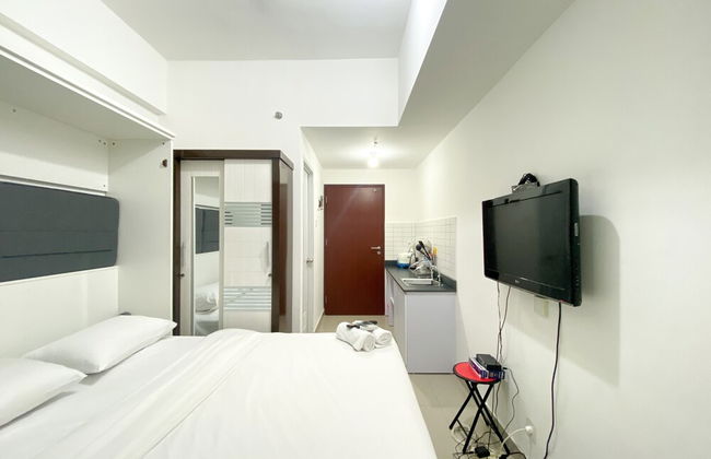 Restful And Tidy Studio Sayana Bekasi Apartment - Foto 19
