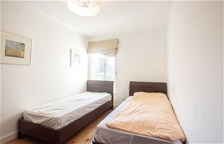 Photo 2 - Excellent 2-bed Apartment in Colindale, London