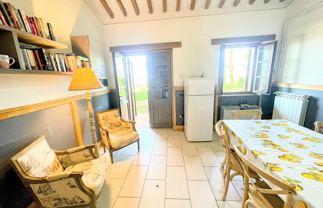 Apt 6 - Magical Grounds With Pool Jacuzzi Sleeps 4 - Photo 58