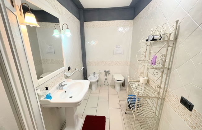 Apt 6 - Magical Grounds With Pool Jacuzzi Sleeps 4 - Photo 27