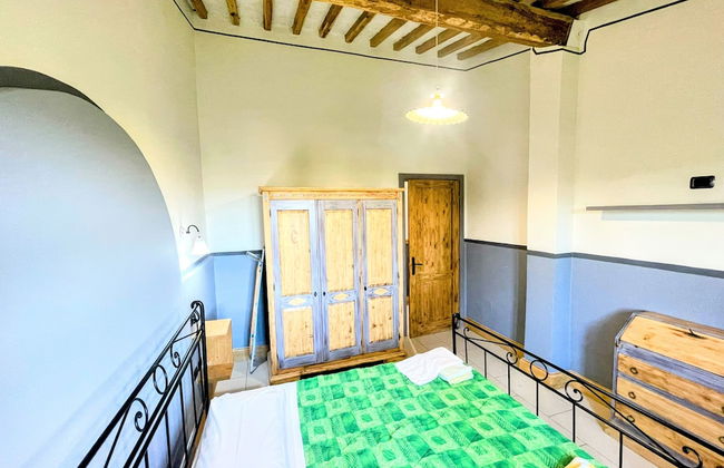 Apt 6 - Magical Grounds With Pool Jacuzzi Sleeps 4 - Photo 10