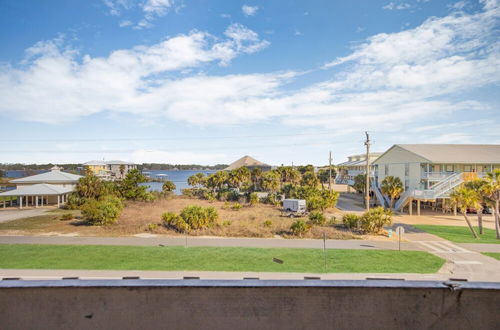 Photo 18 - Splendid Condo Walk to Beach Outdoor Pool