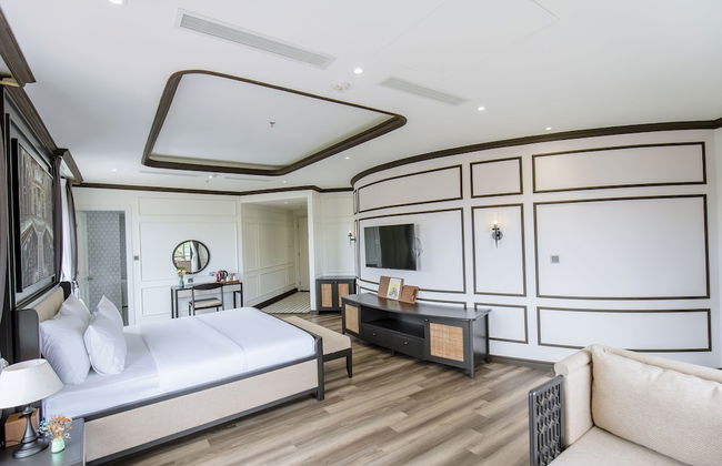 ROBIN HOTEL - Photo 22